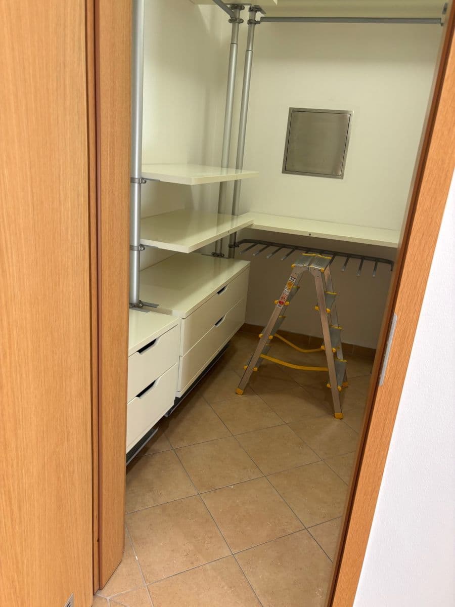 Prenájom bytu 2-izbový 55 m², Štorkánova, Praha, Praha Prenájom bytu 2-izbový 55 m², Štorkánova, Praha, Praha