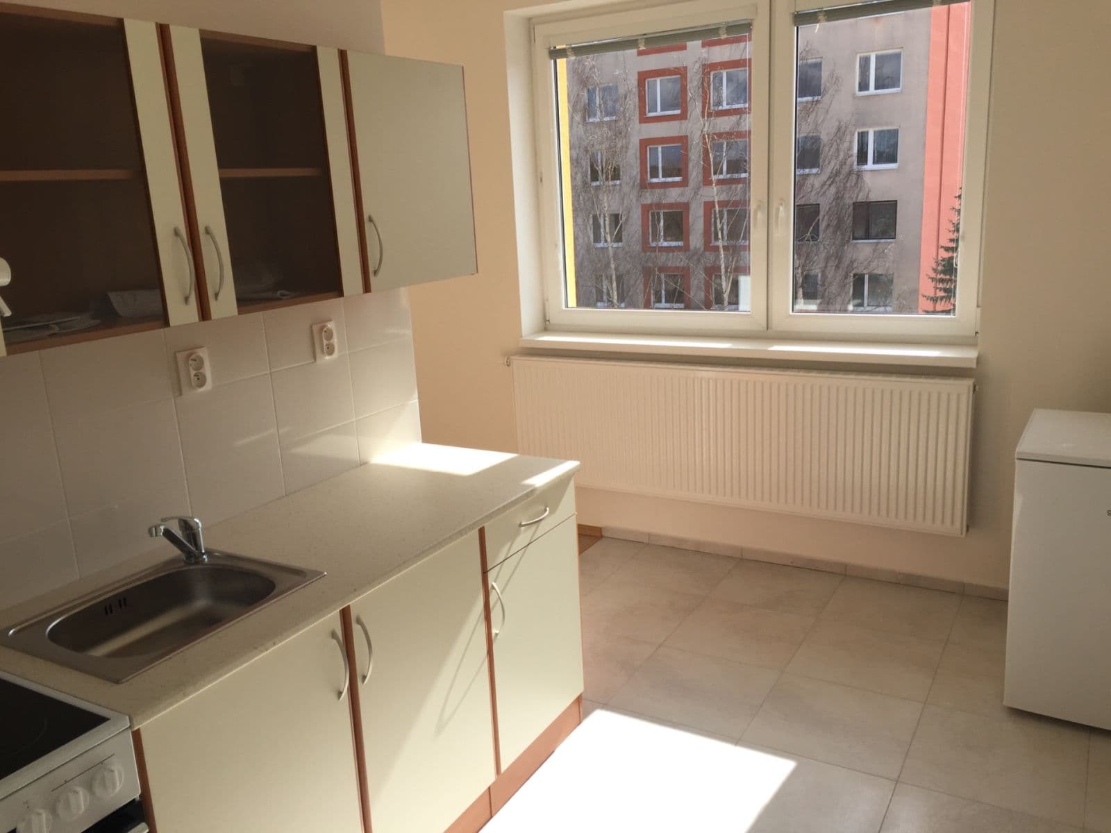 Prenájom bytu 2-izbový 45 m², V Jamce, Rakovník, Středočeský kraj Prenájom bytu 2-izbový 45 m², V Jamce, Rakovník, Středočeský kraj