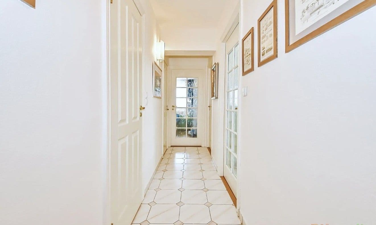 Predaj bytu 3-izbový 136 m², Kříženeckého náměstí, Praha, Praha Predaj bytu 3-izbový 136 m², Kříženeckého náměstí, Praha, Praha