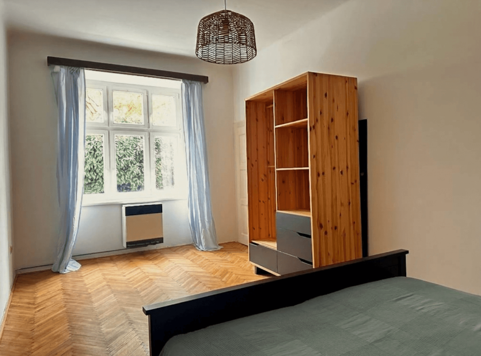 Prenájom bytu 2-izbový 48 m², Jičínská, Praha, Praha Prenájom bytu 2-izbový 48 m², Jičínská, Praha, Praha