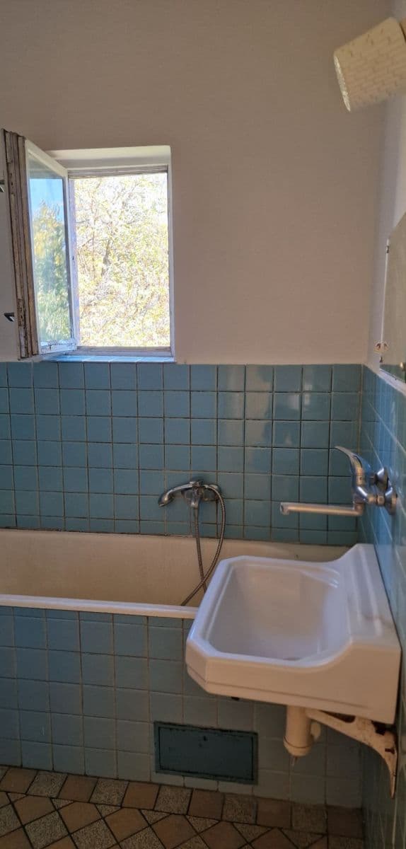 Predaj domu 1 m², pozemok 925 m², Řadová, Buchlovice, Zlínský kraj Predaj domu 1 m², pozemok 925 m², Řadová, Buchlovice, Zlínský kraj