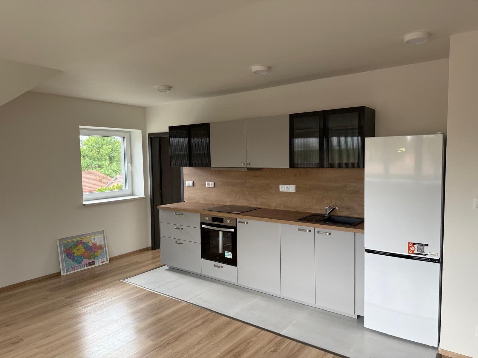 Prenájom bytu 3-izbový 56 m², U Zvoničky, Bobnice, Středočeský kraj Prenájom bytu 3-izbový 56 m², U Zvoničky, Bobnice, Středočeský kraj