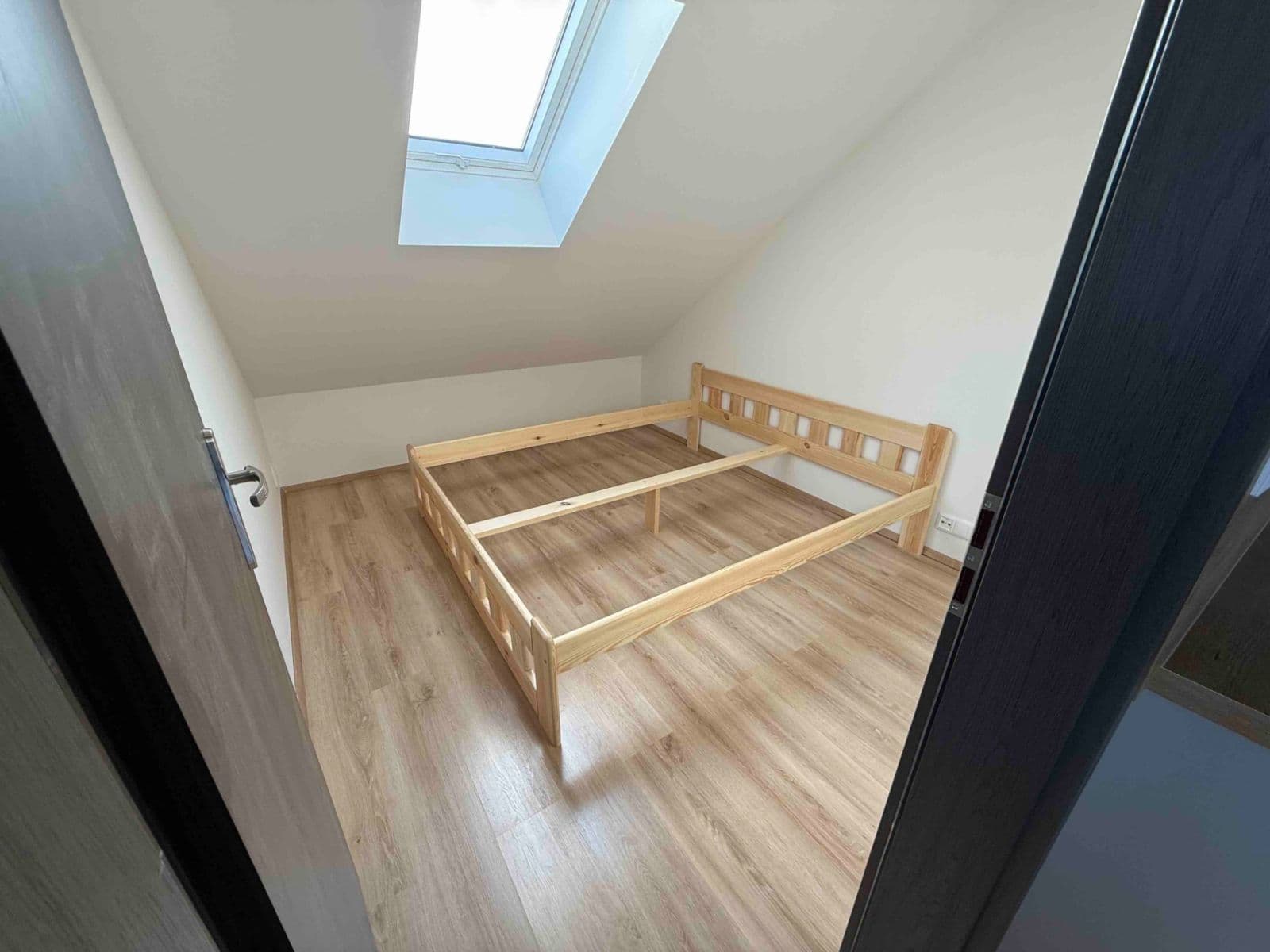 Prenájom bytu 3-izbový 56 m², U Zvoničky, Bobnice, Středočeský kraj Prenájom bytu 3-izbový 56 m², U Zvoničky, Bobnice, Středočeský kraj