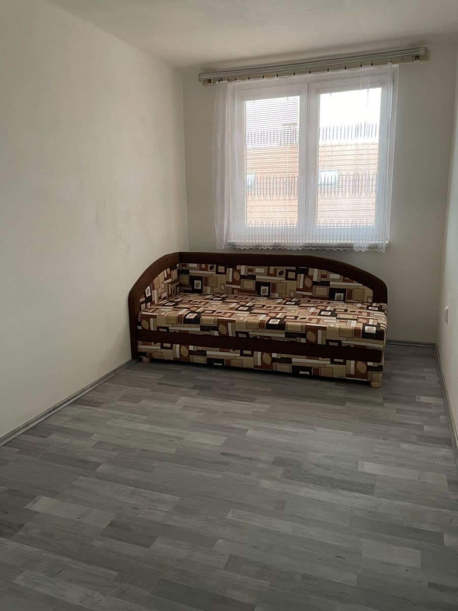 Prenájom bytu 3-izbový 71 m², Mezibranská, Kutná Hora, Středočeský kraj Prenájom bytu 3-izbový 71 m², Mezibranská, Kutná Hora, Středočeský kraj