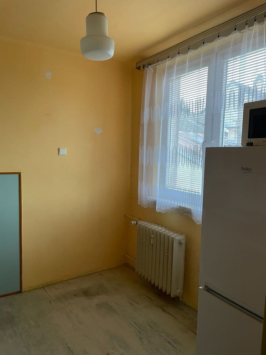Prenájom bytu 3-izbový 71 m², Mezibranská, Kutná Hora, Středočeský kraj Prenájom bytu 3-izbový 71 m², Mezibranská, Kutná Hora, Středočeský kraj