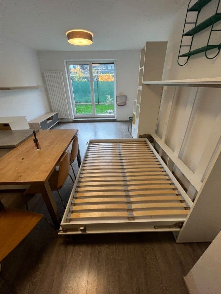 Prenájom bytu 1-izbový 31 m², Za černým mostem, Praha, Praha Prenájom bytu 1-izbový 31 m², Za černým mostem, Praha, Praha