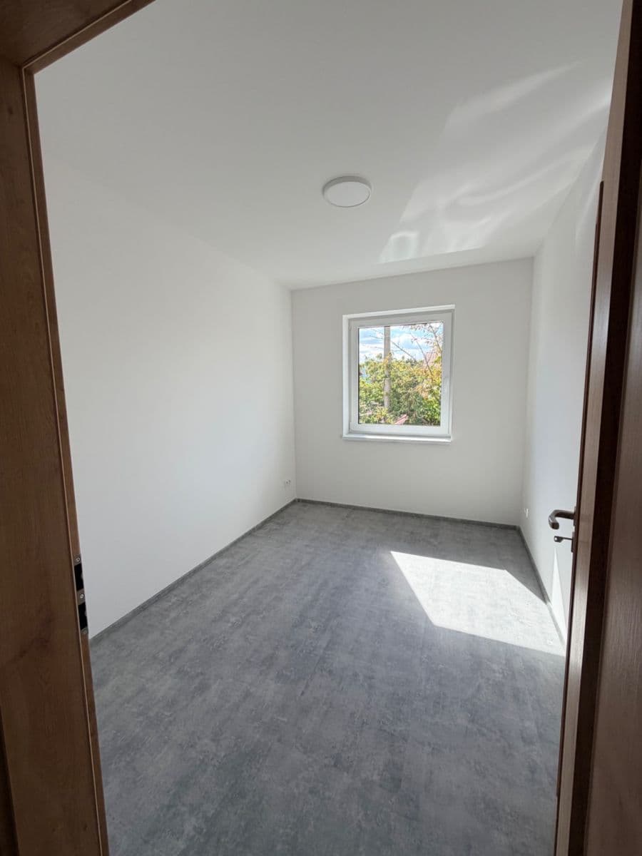 Prenájom bytu 3-izbový 62 m², Břetislavova, Brno, Jihomoravský kraj Prenájom bytu 3-izbový 62 m², Břetislavova, Brno, Jihomoravský kraj