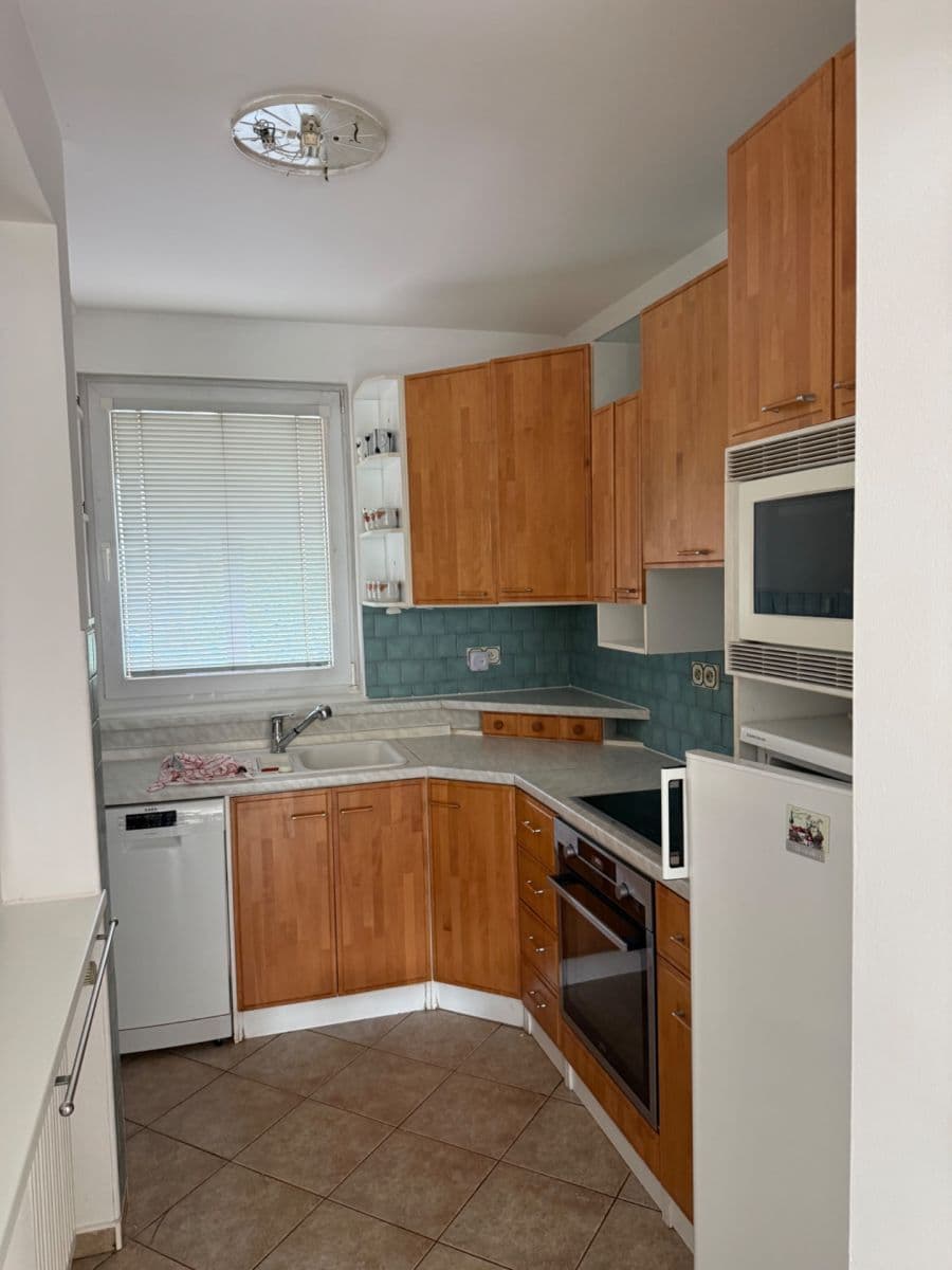 Prenájom domu 120 m², pozemok 306 m², Petra Fastra, Říčany, Středočeský kraj Prenájom domu 120 m², pozemok 306 m², Petra Fastra, Říčany, Středočeský kraj
