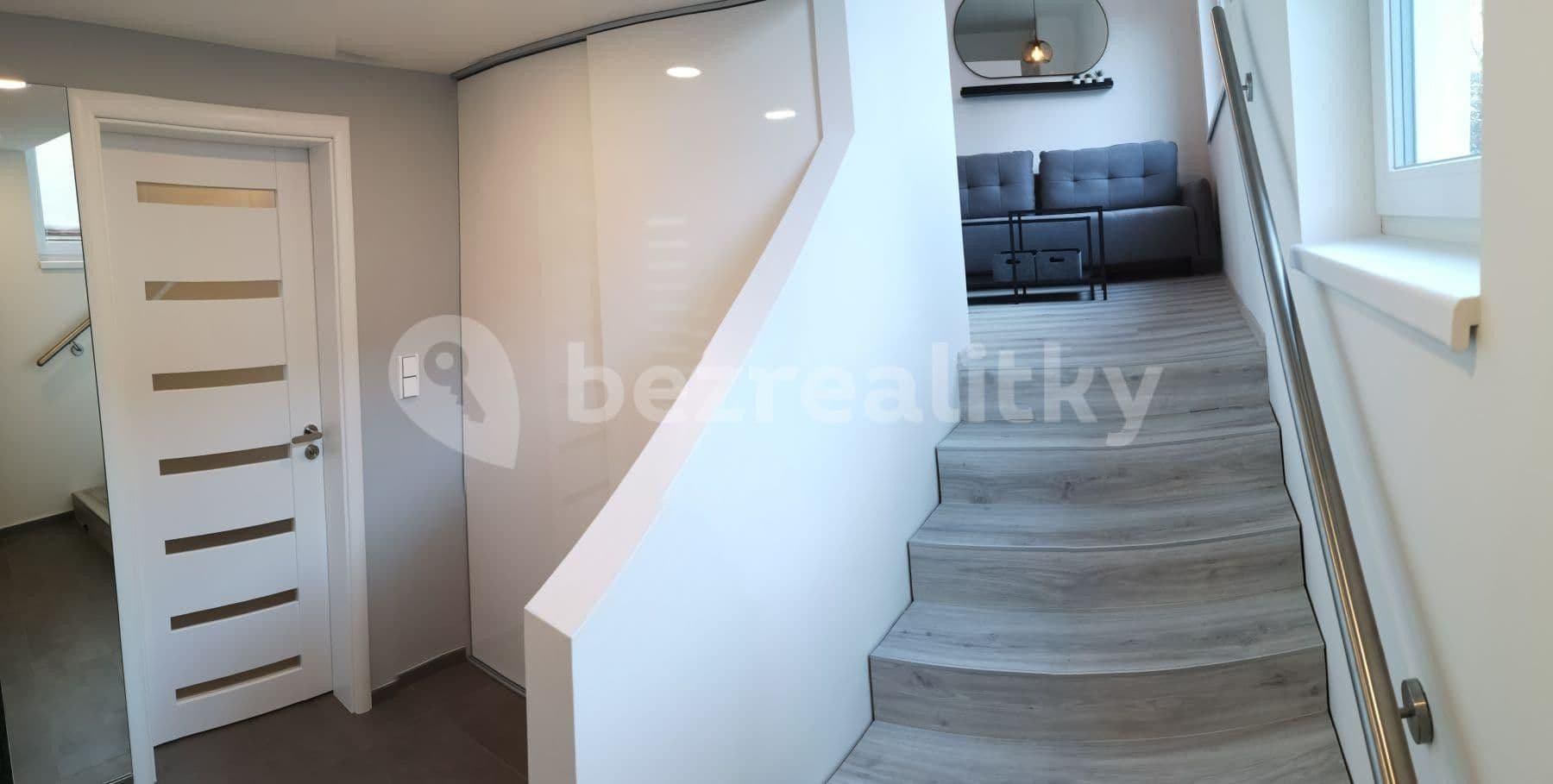 Prenájom bytu 1-izbový 51 m², K Vodojemu, Praha, Praha Prenájom bytu 1-izbový 51 m², K Vodojemu, Praha, Praha