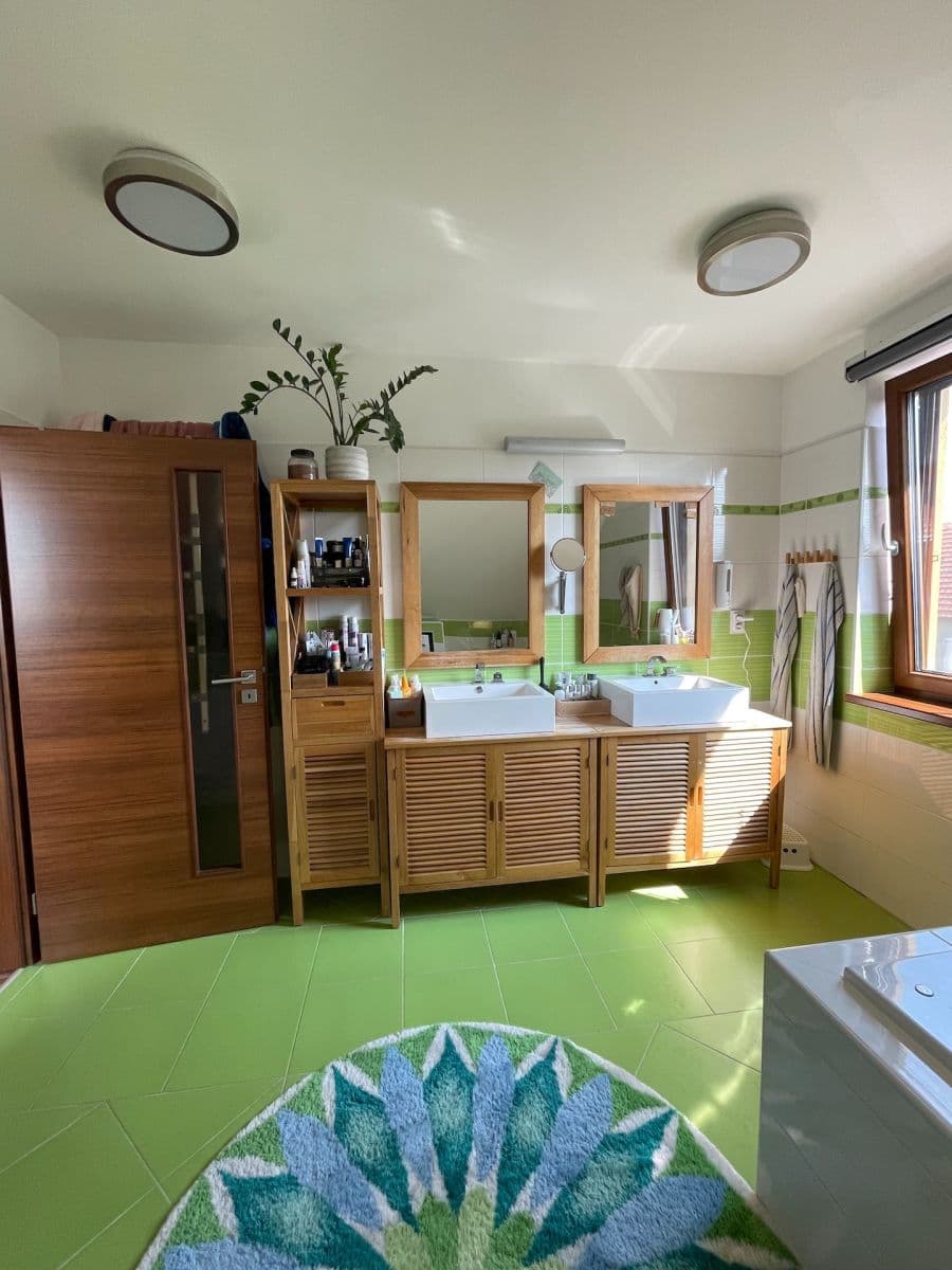 Predaj domu 157 m², pozemok 710 m², Dukelská, Šenov u Nového Jičína, Moravskoslezský kraj Predaj domu 157 m², pozemok 710 m², Dukelská, Šenov u Nového Jičína, Moravskoslezský kraj