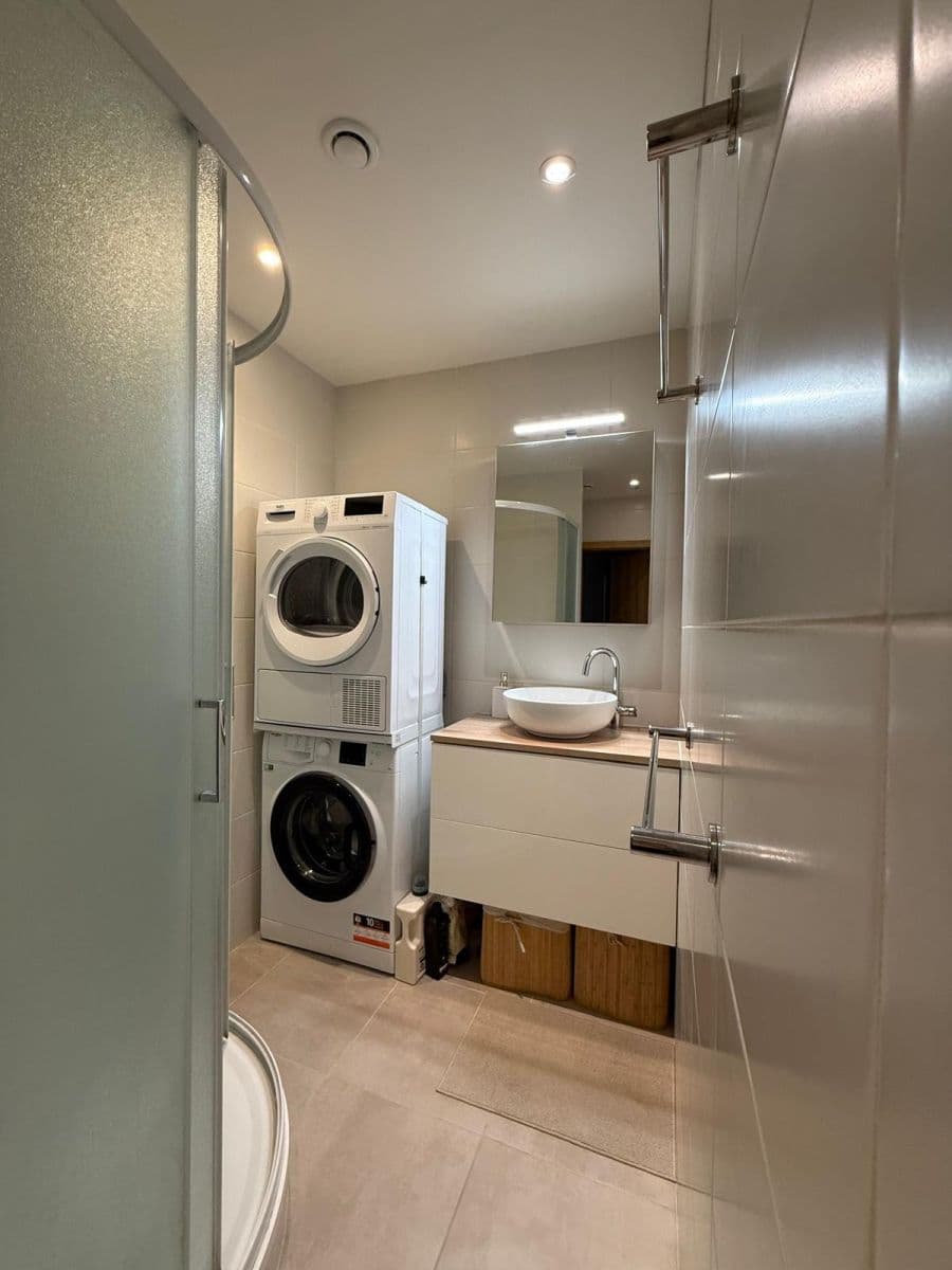 Prenájom bytu 2-izbový 62 m², Boettingerova, Plzeň, Plzeňský kraj Prenájom bytu 2-izbový 62 m², Boettingerova, Plzeň, Plzeňský kraj