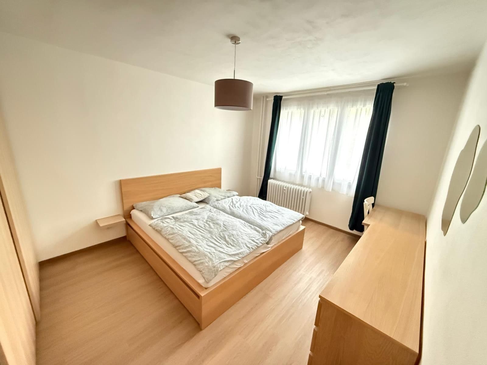 Prenájom bytu 2-izbový 62 m², Boettingerova, Plzeň, Plzeňský kraj Prenájom bytu 2-izbový 62 m², Boettingerova, Plzeň, Plzeňský kraj