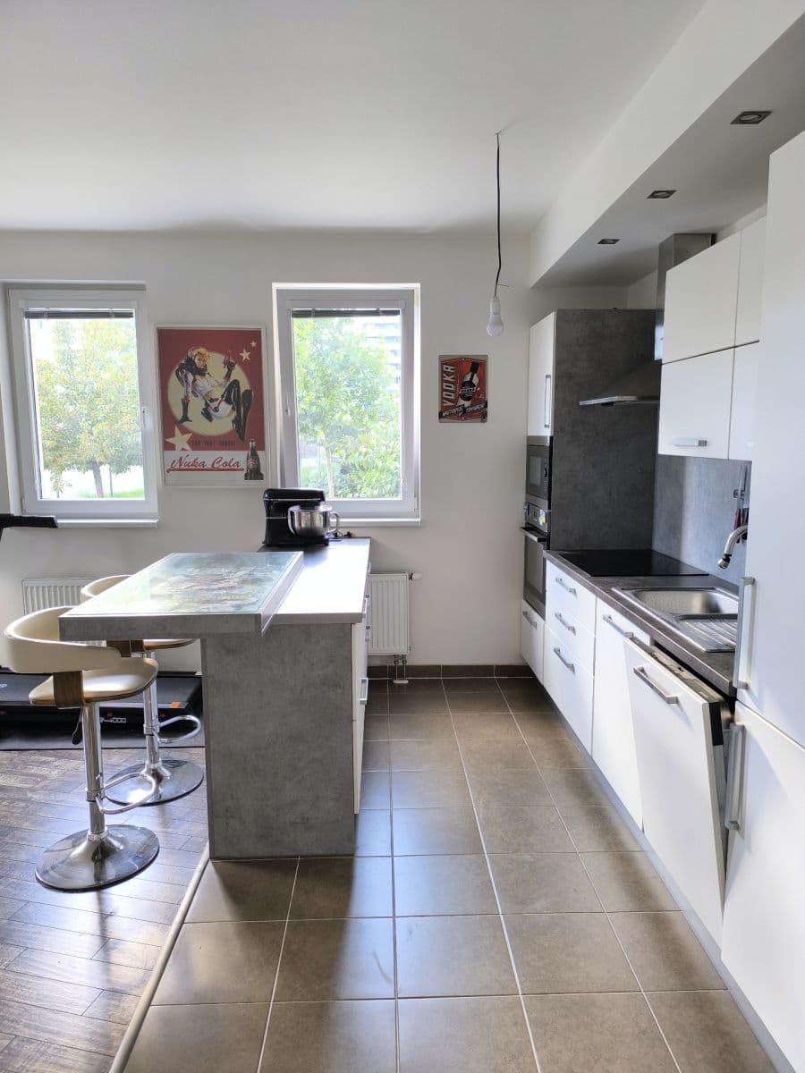 Predaj bytu 2-izbový 66 m², Olgy Havlové, Praha, Praha Predaj bytu 2-izbový 66 m², Olgy Havlové, Praha, Praha