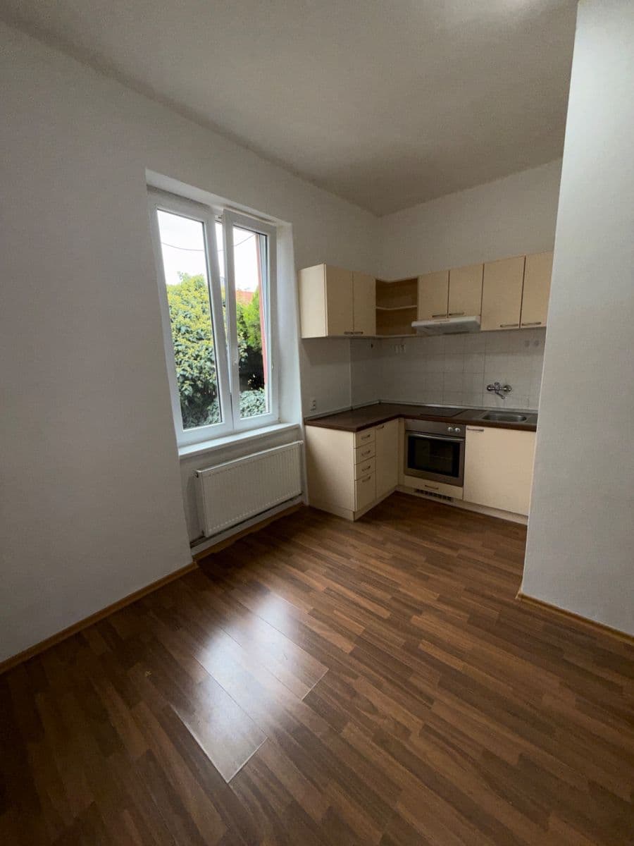 Prenájom bytu 1-izbový 45 m², Puškinova, Prostějov, Olomoucký kraj Prenájom bytu 1-izbový 45 m², Puškinova, Prostějov, Olomoucký kraj