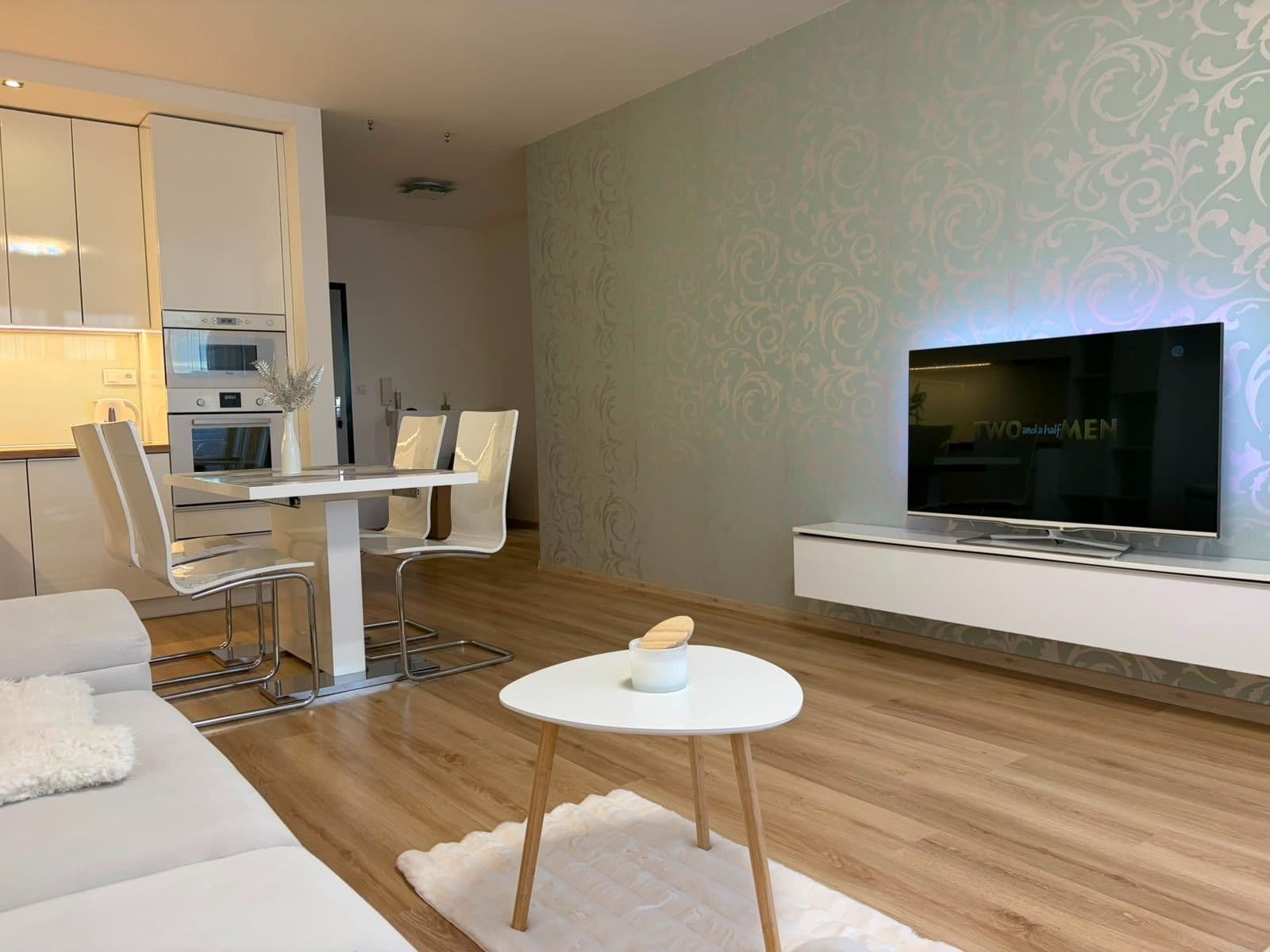 Prenájom bytu 2-izbový 54 m², Veterná, Trnava, Trnavský kraj Prenájom bytu 2-izbový 54 m², Veterná, Trnava, Trnavský kraj