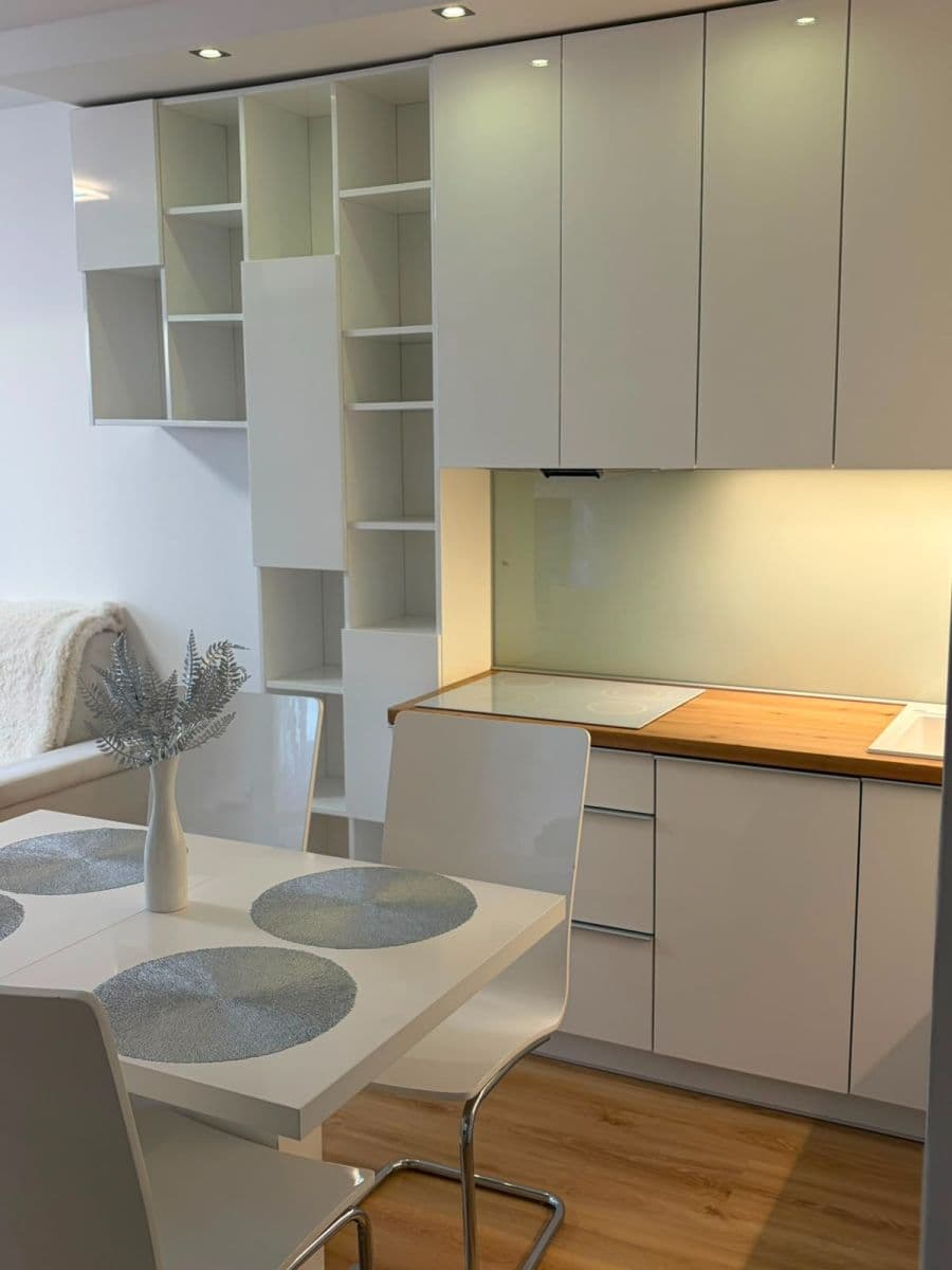 Prenájom bytu 2-izbový 54 m², Veterná, Trnava, Trnavský kraj Prenájom bytu 2-izbový 54 m², Veterná, Trnava, Trnavský kraj