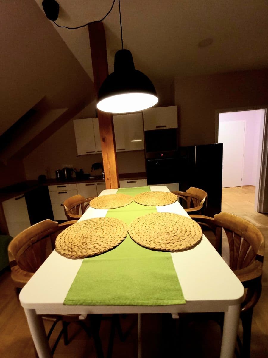 Prenájom bytu 60 m², Nenačovice, Středočeský kraj Prenájom bytu 60 m², Nenačovice, Středočeský kraj