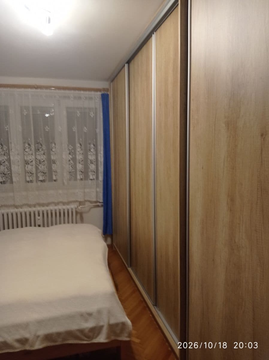 Predaj bytu 3-izbový 50 m², Jabloňová, Chrudim, Pardubický kraj Predaj bytu 3-izbový 50 m², Jabloňová, Chrudim, Pardubický kraj