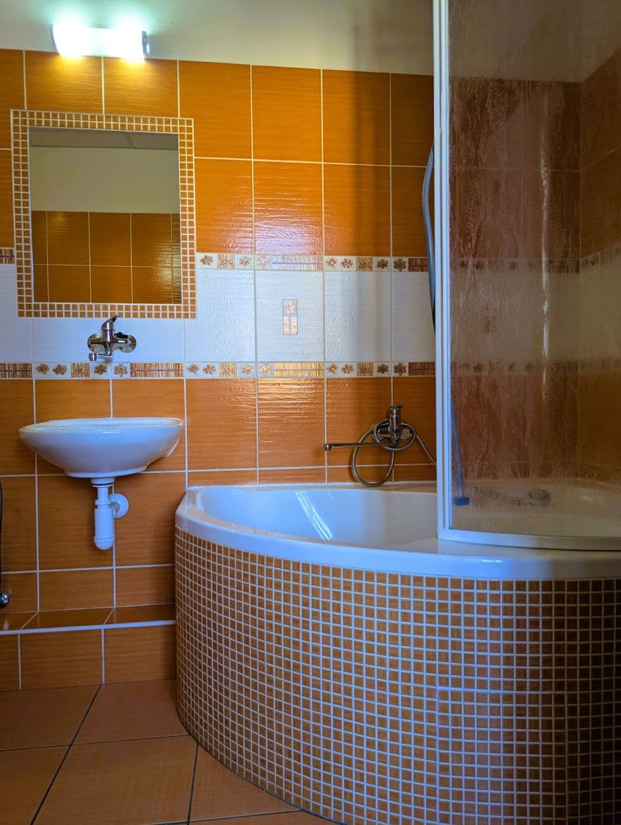 Prenájom bytu 2-izbový 58 m², Tylova, Plzeň, Plzeňský kraj Prenájom bytu 2-izbový 58 m², Tylova, Plzeň, Plzeňský kraj