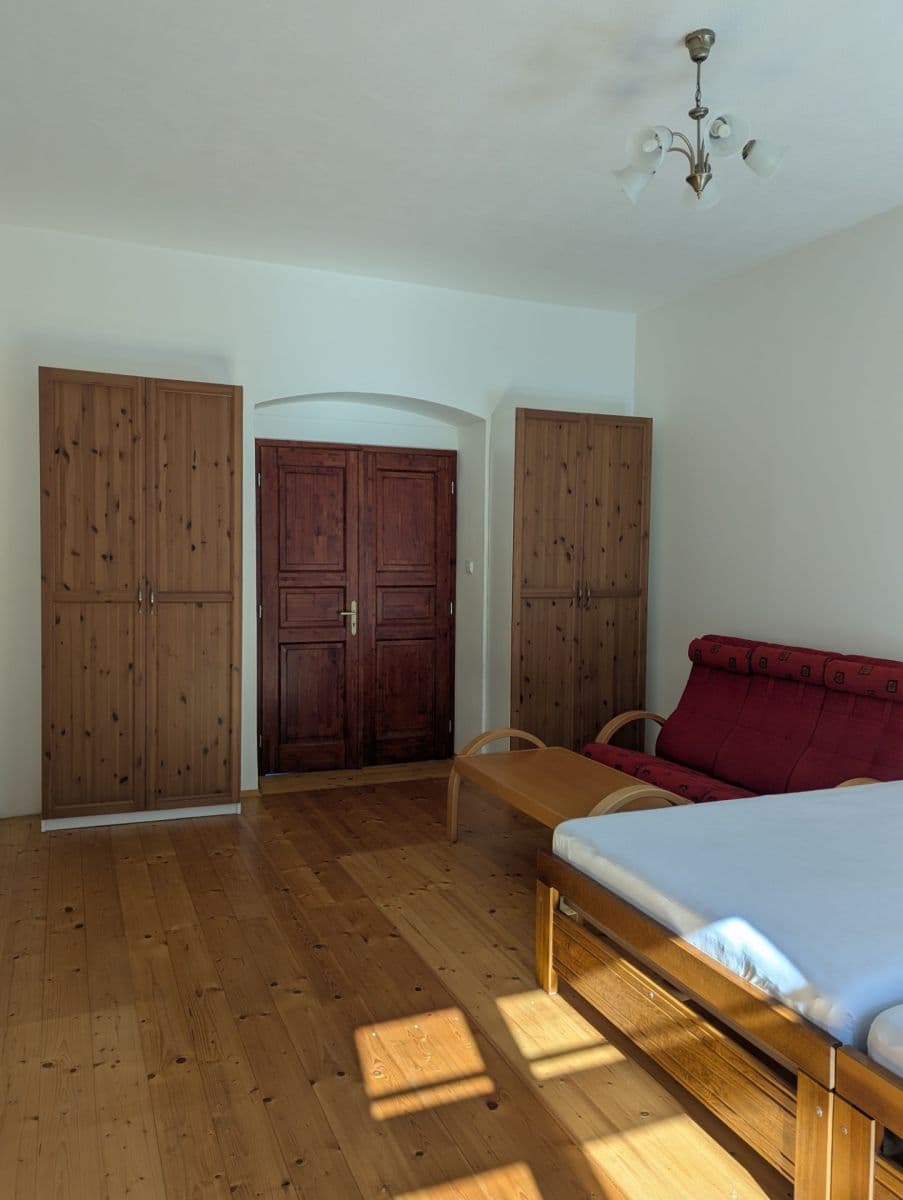Prenájom bytu 2-izbový 58 m², Tylova, Plzeň, Plzeňský kraj Prenájom bytu 2-izbový 58 m², Tylova, Plzeň, Plzeňský kraj