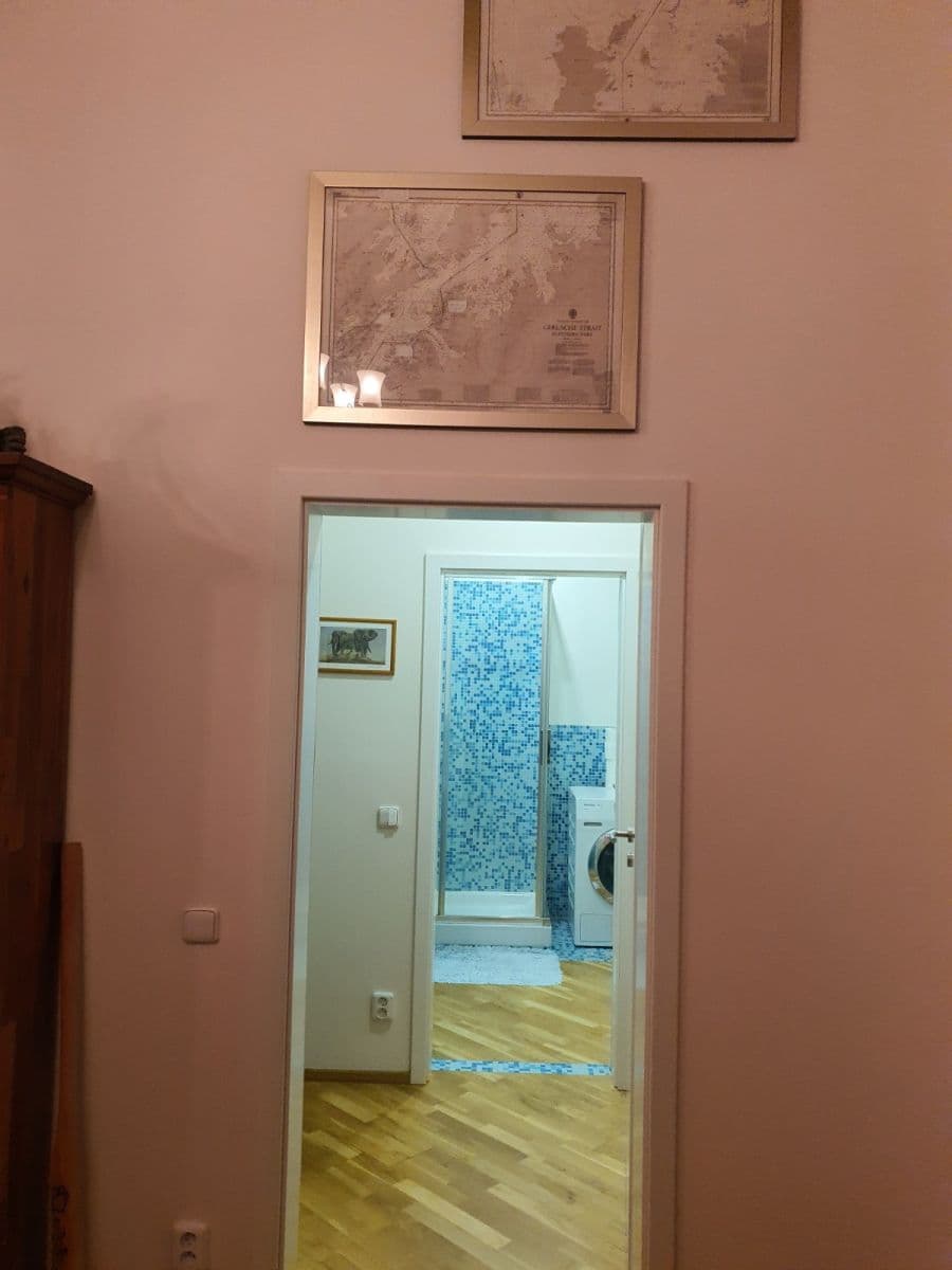 Prenájom bytu 2-izbový 50 m², Preslova, Praha, Praha Prenájom bytu 2-izbový 50 m², Preslova, Praha, Praha