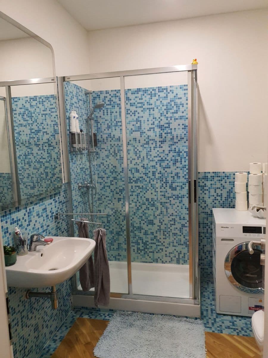 Prenájom bytu 2-izbový 50 m², Preslova, Praha, Praha Prenájom bytu 2-izbový 50 m², Preslova, Praha, Praha