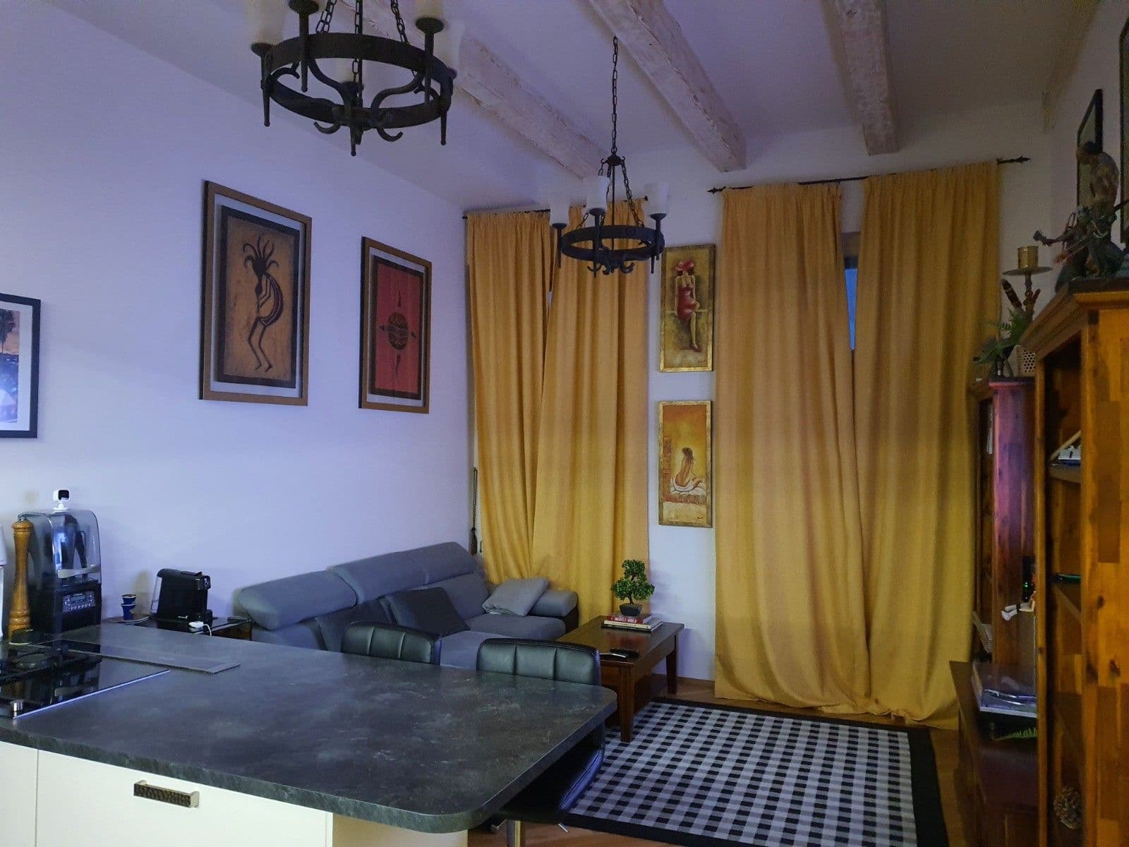 Prenájom bytu 2-izbový 50 m², Preslova, Praha, Praha Prenájom bytu 2-izbový 50 m², Preslova, Praha, Praha