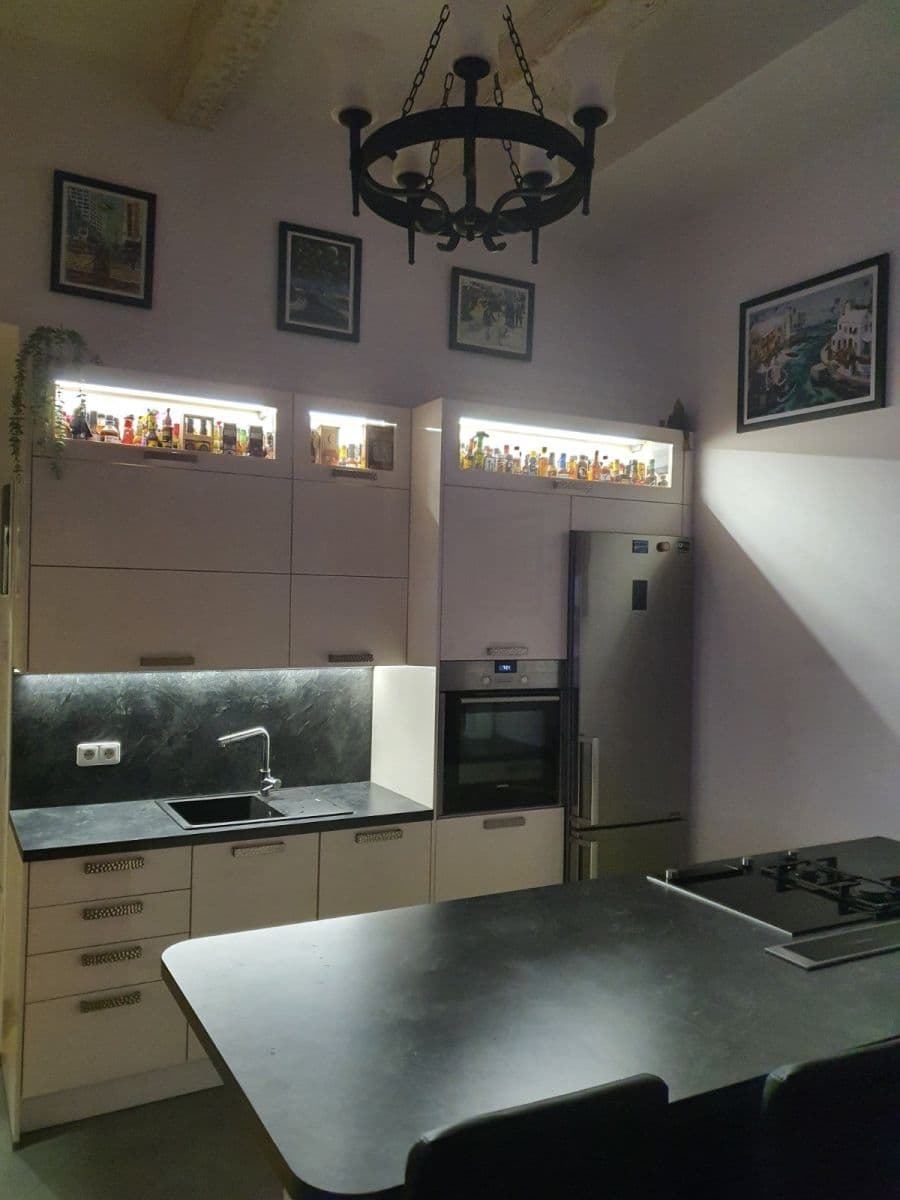 Prenájom bytu 2-izbový 50 m², Preslova, Praha, Praha Prenájom bytu 2-izbový 50 m², Preslova, Praha, Praha