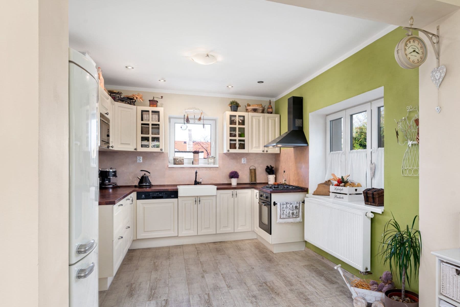 Prenájom domu 148 m², pozemok 554 m², Vinařice, Středočeský kraj Prenájom domu 148 m², pozemok 554 m², Vinařice, Středočeský kraj