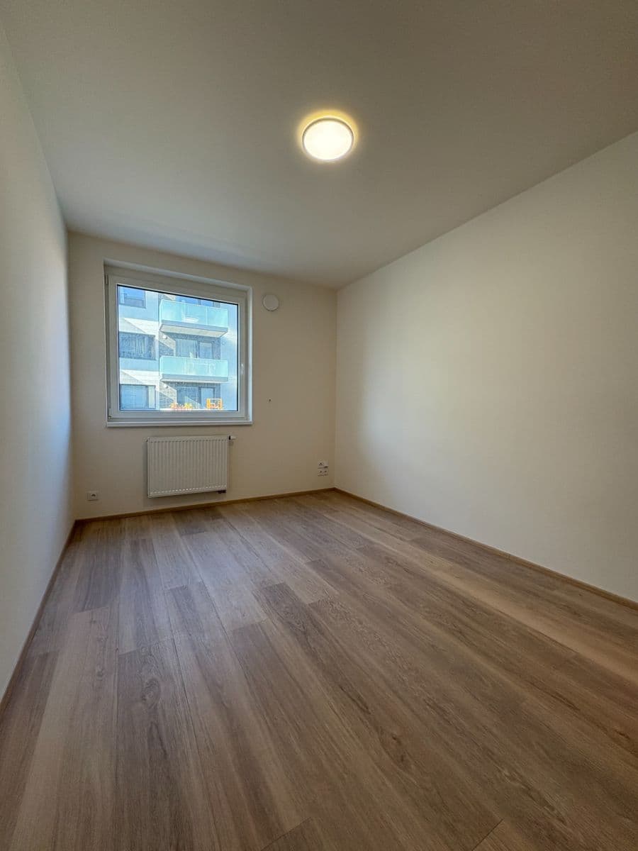 Prenájom bytu 2-izbový 43 m², Čakovická, Praha, Praha Prenájom bytu 2-izbový 43 m², Čakovická, Praha, Praha