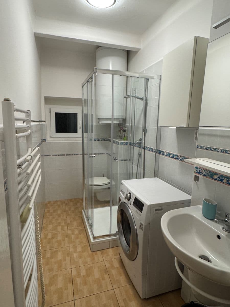 Prenájom bytu 2-izbový 62 m², Klíšská, Ústí nad Labem, Ústecký kraj Prenájom bytu 2-izbový 62 m², Klíšská, Ústí nad Labem, Ústecký kraj