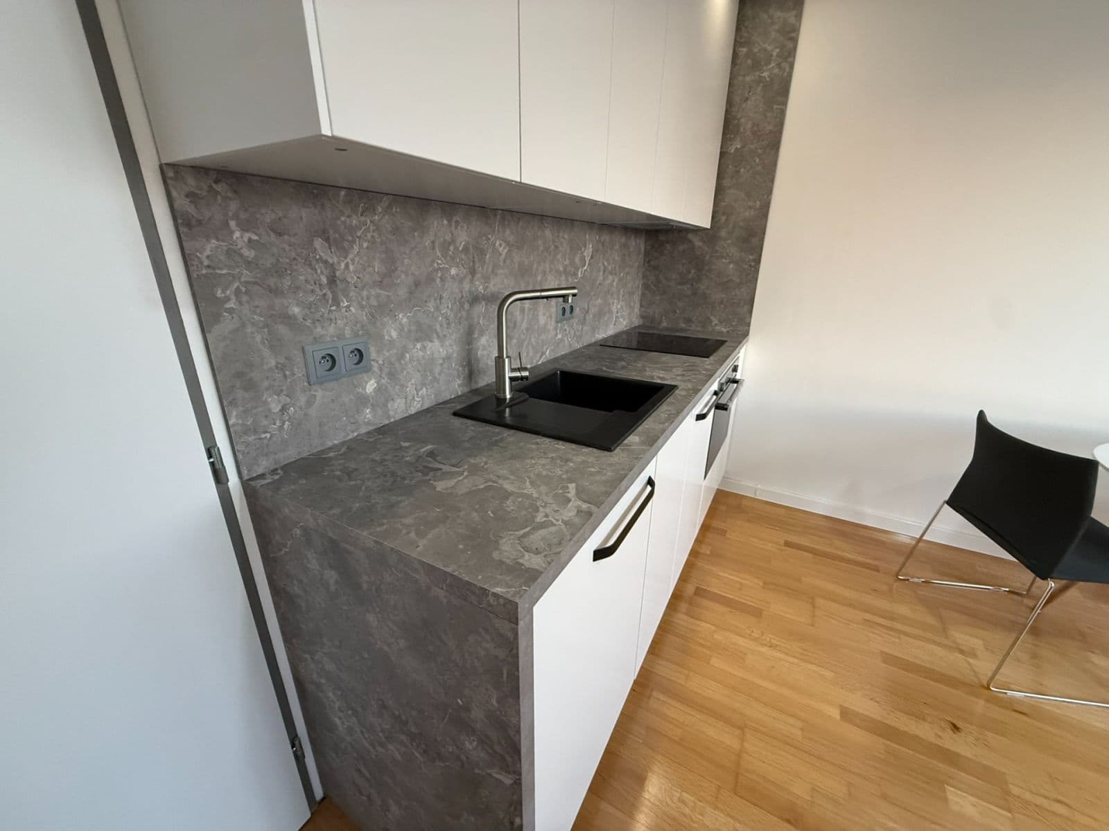 Prenájom bytu 1-izbový 27 m², Bučkova, Brno, Jihomoravský kraj Prenájom bytu 1-izbový 27 m², Bučkova, Brno, Jihomoravský kraj