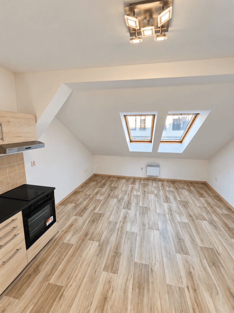 Prenájom bytu 1-izbový 34 m², Vlhká, Brno, Jihomoravský kraj Prenájom bytu 1-izbový 34 m², Vlhká, Brno, Jihomoravský kraj