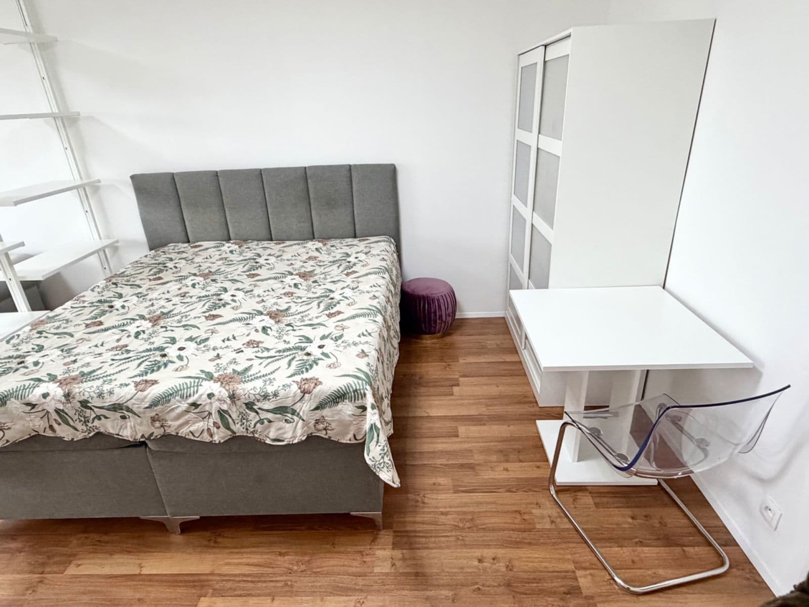 Predaj bytu 1-izbový 38 m², Babická, Praha, Praha Predaj bytu 1-izbový 38 m², Babická, Praha, Praha
