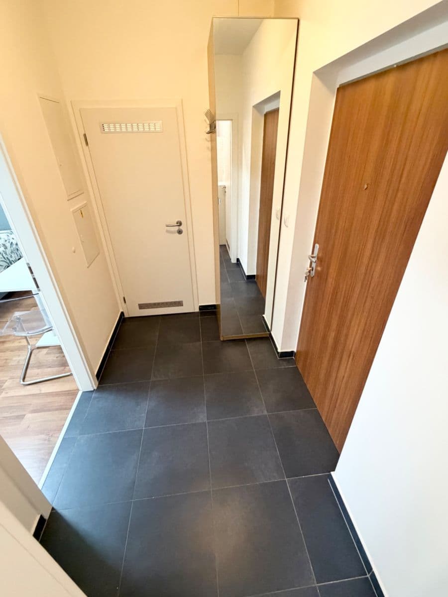 Predaj bytu 1-izbový 38 m², Babická, Praha, Praha Predaj bytu 1-izbový 38 m², Babická, Praha, Praha