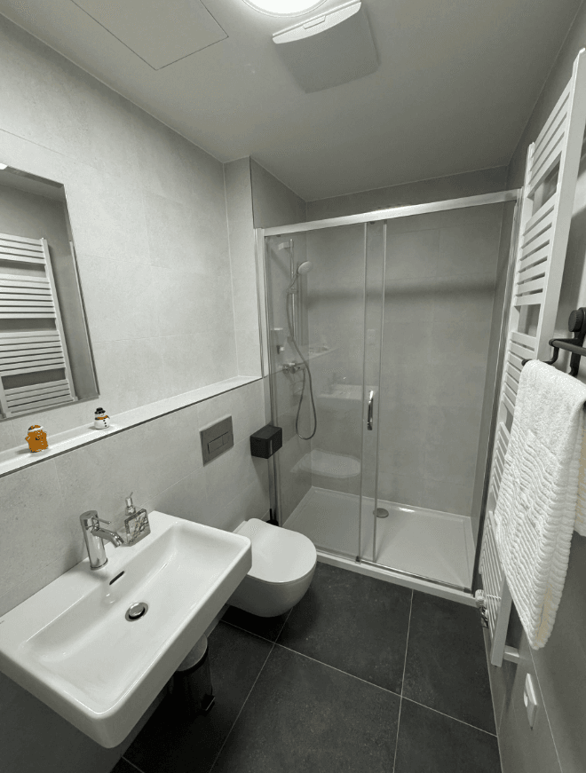Prenájom bytu 2-izbový 45 m², Ocelářská, Praha, Praha Prenájom bytu 2-izbový 45 m², Ocelářská, Praha, Praha