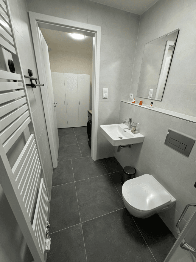 Prenájom bytu 2-izbový 45 m², Ocelářská, Praha, Praha Prenájom bytu 2-izbový 45 m², Ocelářská, Praha, Praha