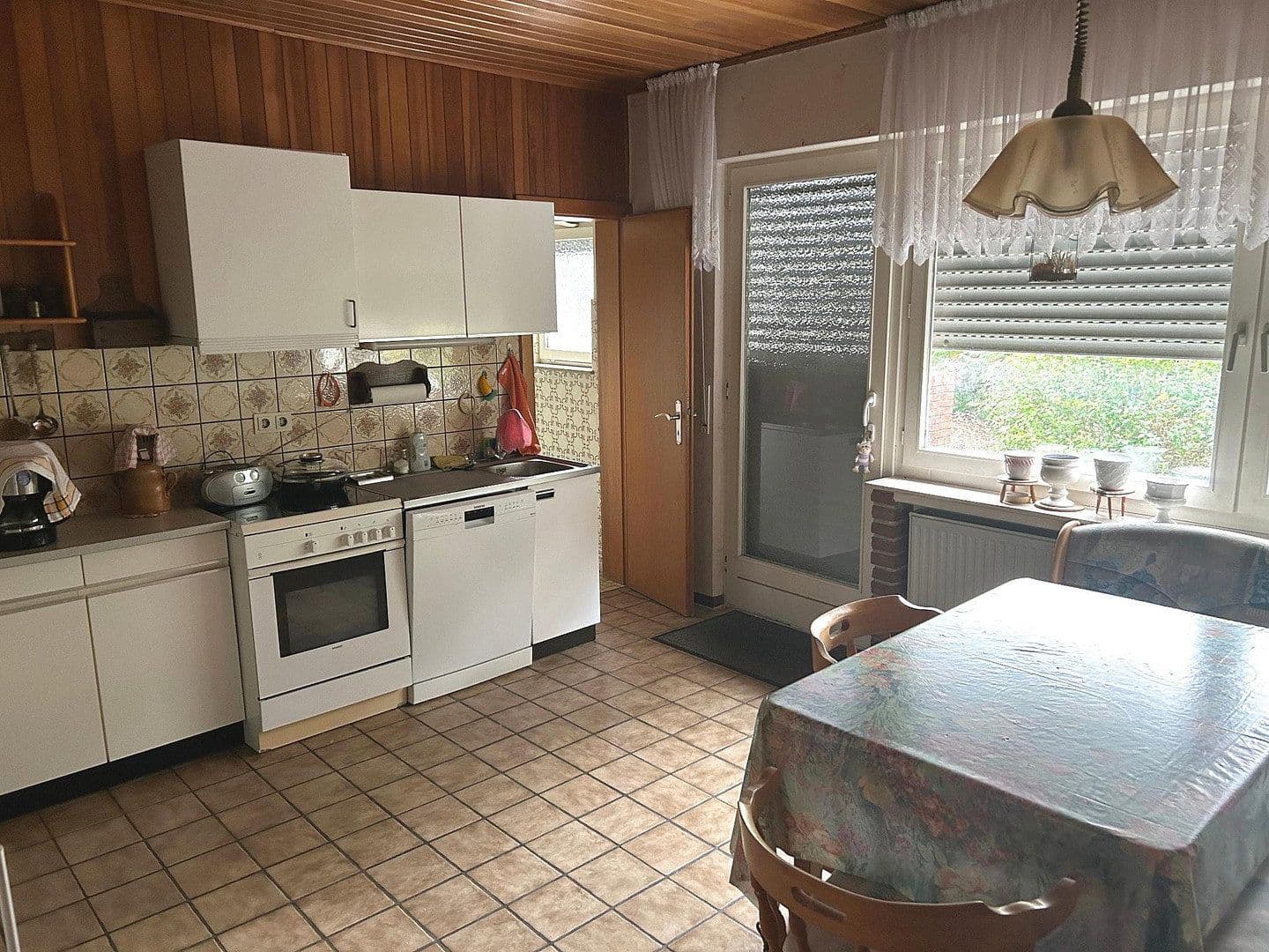 Predaj domu 200 m², pozemok 18.131 m², Bissendorf, Dolné Sasko Predaj domu 200 m², pozemok 18.131 m², Bissendorf, Dolné Sasko