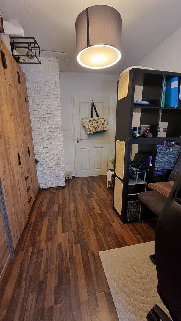Prenájom bytu 3-izbový 63 m², Leinenstraße 30, Bielefeld, Severné Porýnie - Westfálsko Prenájom bytu 3-izbový 63 m², Leinenstraße 30, Bielefeld, Severné Porýnie - Westfálsko