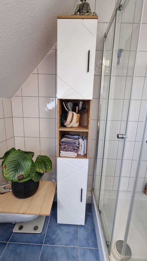 Prenájom bytu 3-izbový 63 m², Leinenstraße 30, Bielefeld, Severné Porýnie - Westfálsko Prenájom bytu 3-izbový 63 m², Leinenstraße 30, Bielefeld, Severné Porýnie - Westfálsko