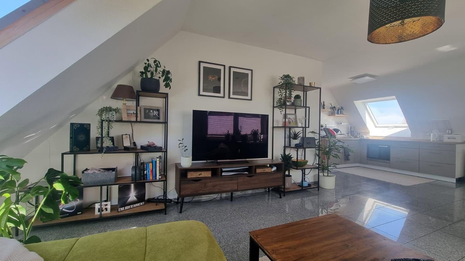 Prenájom bytu 3-izbový 63 m², Leinenstraße 30, Bielefeld, Severné Porýnie - Westfálsko Prenájom bytu 3-izbový 63 m², Leinenstraße 30, Bielefeld, Severné Porýnie - Westfálsko