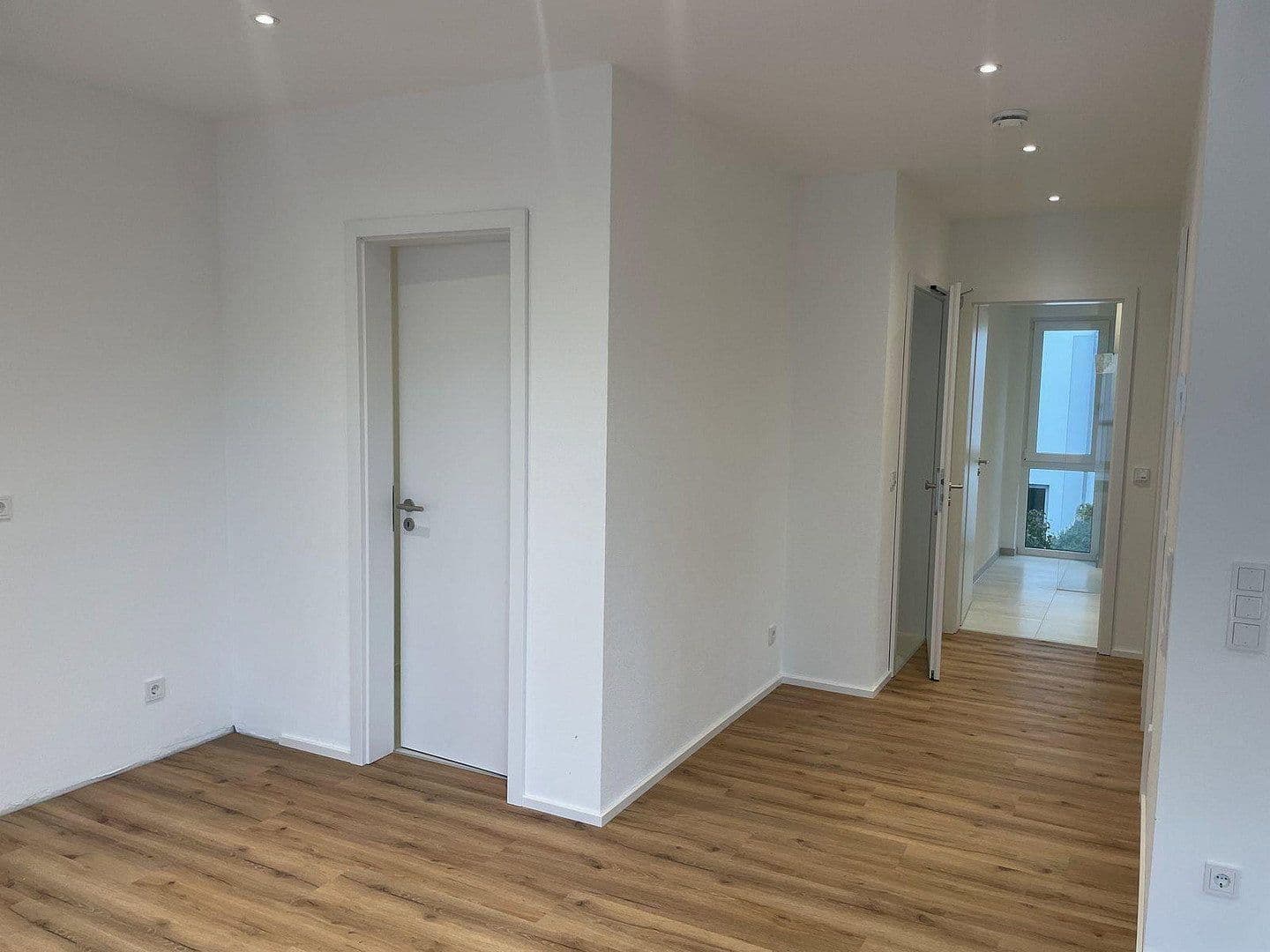 Prenájom bytu 3-izbový 74 m², Aldringenstraße 7, Ingolstadt, Bavorsko Prenájom bytu 3-izbový 74 m², Aldringenstraße 7, Ingolstadt, Bavorsko