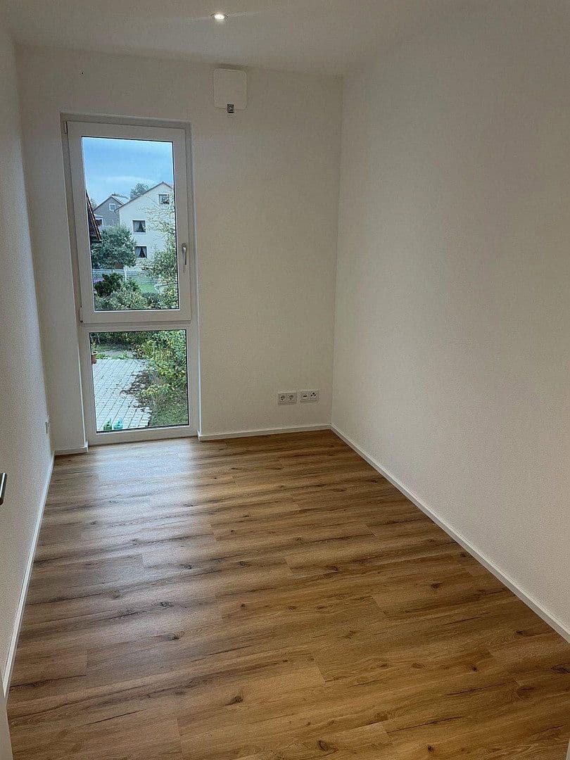 Prenájom bytu 3-izbový 74 m², Aldringenstraße 7, Ingolstadt, Bavorsko Prenájom bytu 3-izbový 74 m², Aldringenstraße 7, Ingolstadt, Bavorsko