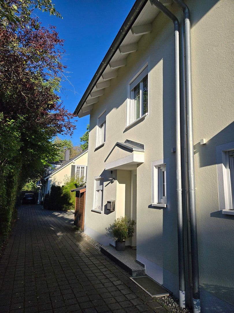 Predaj domu 160 m², pozemok 270 m², Notinger Weg 47 a, Hohenbrunn (Riemerling), Bavorsko Predaj domu 160 m², pozemok 270 m², Notinger Weg 47 a, Hohenbrunn (Riemerling), Bavorsko