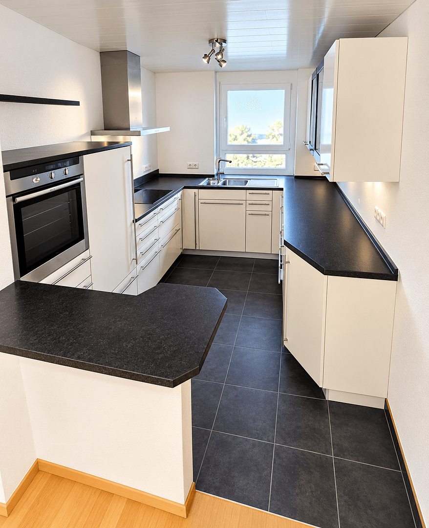Prenájom domu 130 m², pozemok 190 m², Talstr. 21/6, Affalterbach, Bádensko-Wurttembersko Prenájom domu 130 m², pozemok 190 m², Talstr. 21/6, Affalterbach, Bádensko-Wurttembersko