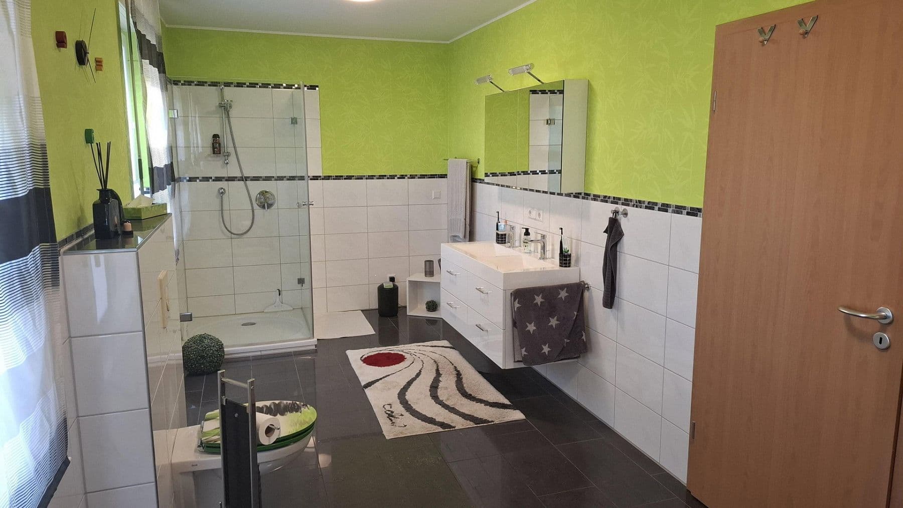 Predaj domu 148 m², pozemok 302 m², Am Hennebach 8a, Brühl, Severné Porýnie - Westfálsko Predaj domu 148 m², pozemok 302 m², Am Hennebach 8a, Brühl, Severné Porýnie - Westfálsko