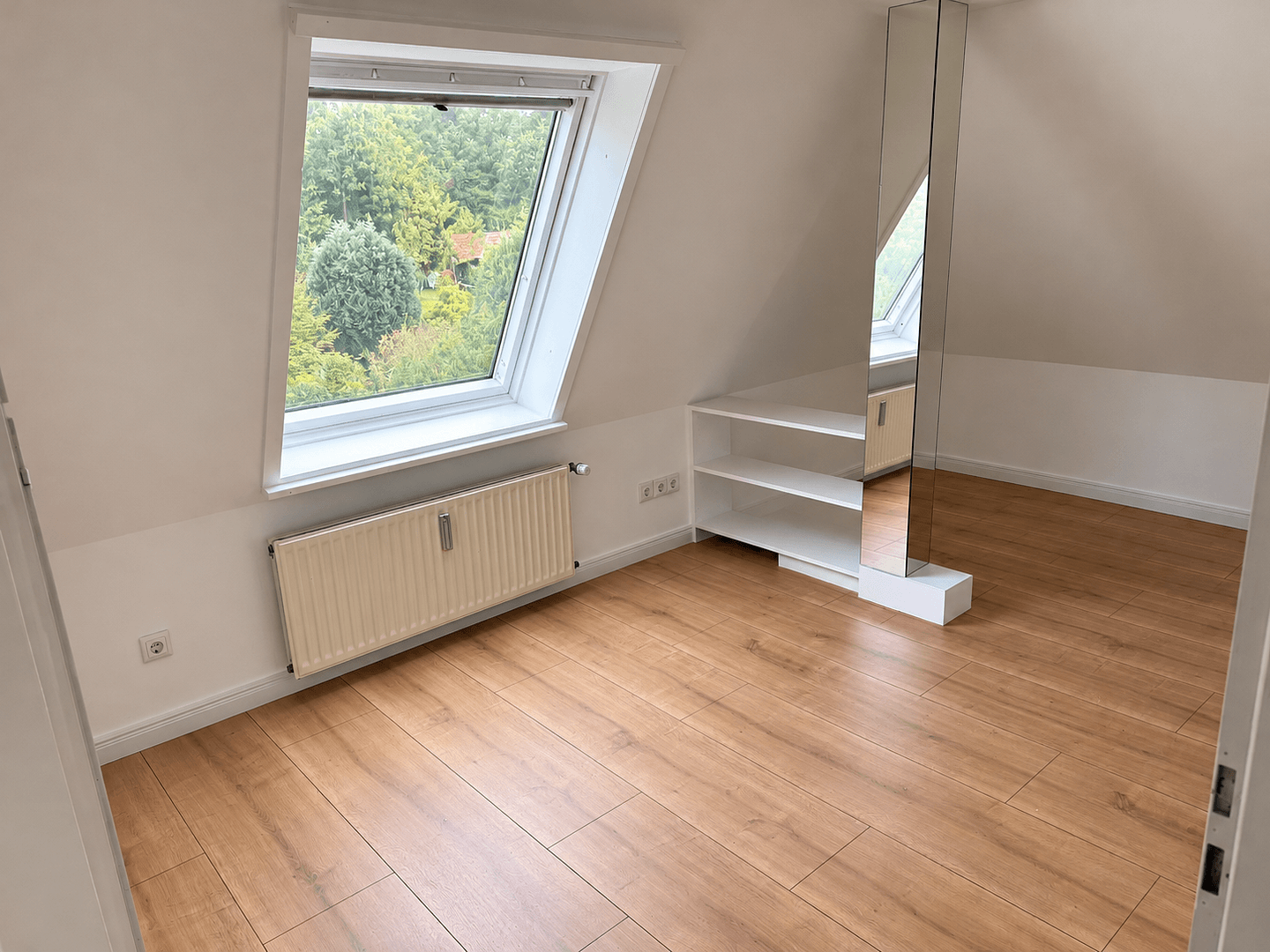 Prenájom bytu 4-izbový 127 m², Bissendorf, Dolné Sasko Prenájom bytu 4-izbový 127 m², Bissendorf, Dolné Sasko