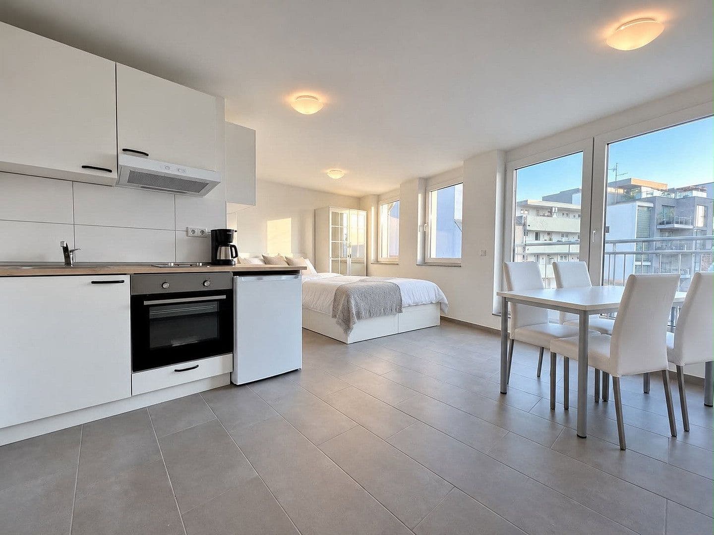 Prenájom bytu 1-izbový 30 m², Köln, Severné Porýnie - Westfálsko Prenájom bytu 1-izbový 30 m², Köln, Severné Porýnie - Westfálsko