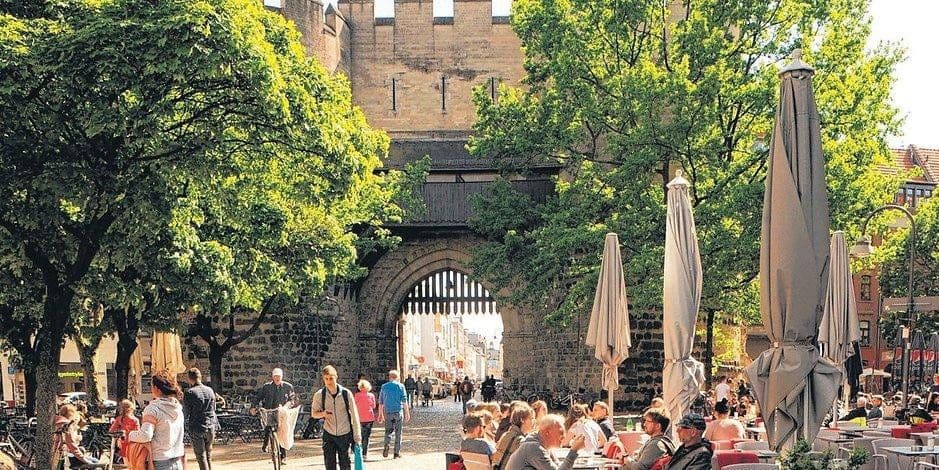 Prenájom bytu 1-izbový 30 m², Köln, Severné Porýnie - Westfálsko Prenájom bytu 1-izbový 30 m², Köln, Severné Porýnie - Westfálsko