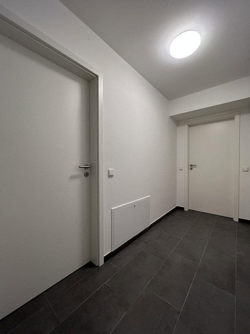 Prenájom bytu 1-izbový 30 m², Köln, Severné Porýnie - Westfálsko Prenájom bytu 1-izbový 30 m², Köln, Severné Porýnie - Westfálsko